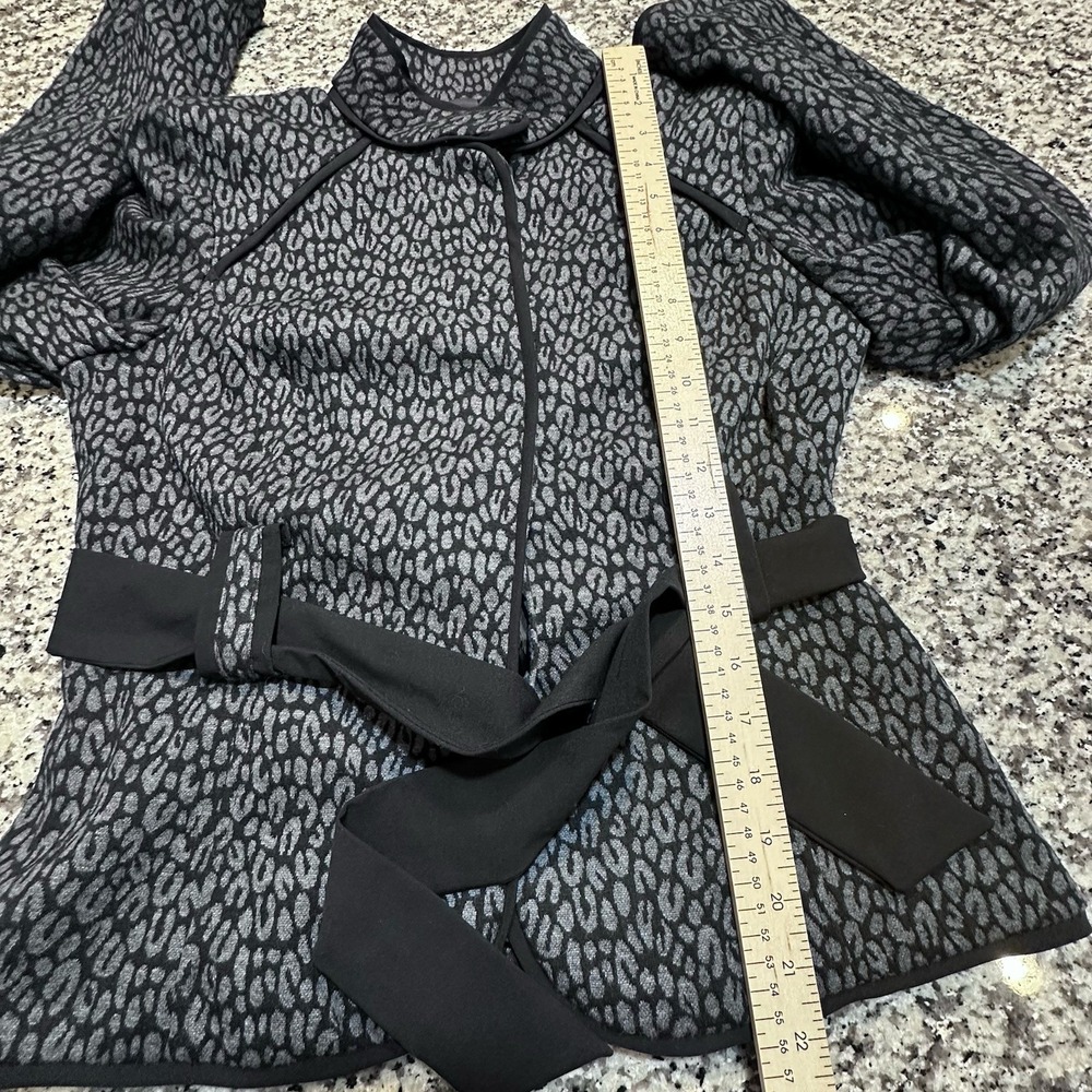 Sandro Women's Animal Print Jacket Size Small With Tie Waist Office Siren Career - Picture 8 of 10